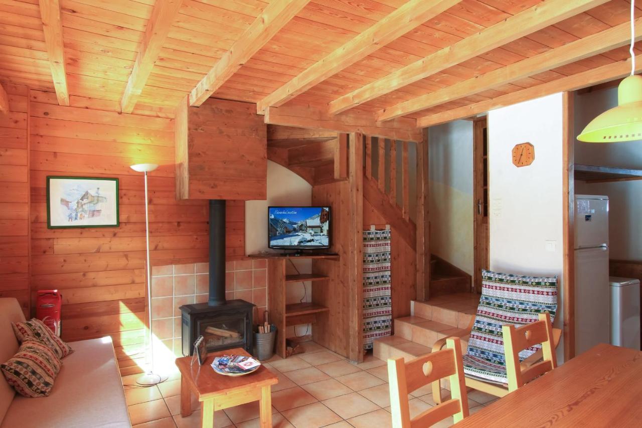 Le Gouroun Hameau Des Chazals Nevache Hautes Alpes Ngoại thất bức ảnh